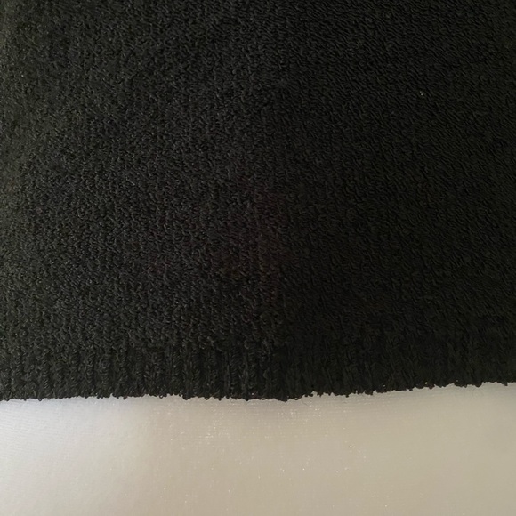 Lianne Barnes black stretchy knit sweater with crochet short sleeves - Size M - Picture 5 of 7